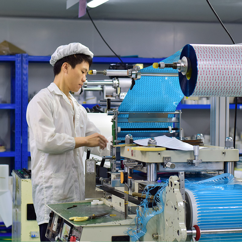 工业胶带模切加工设备与精密胶带件